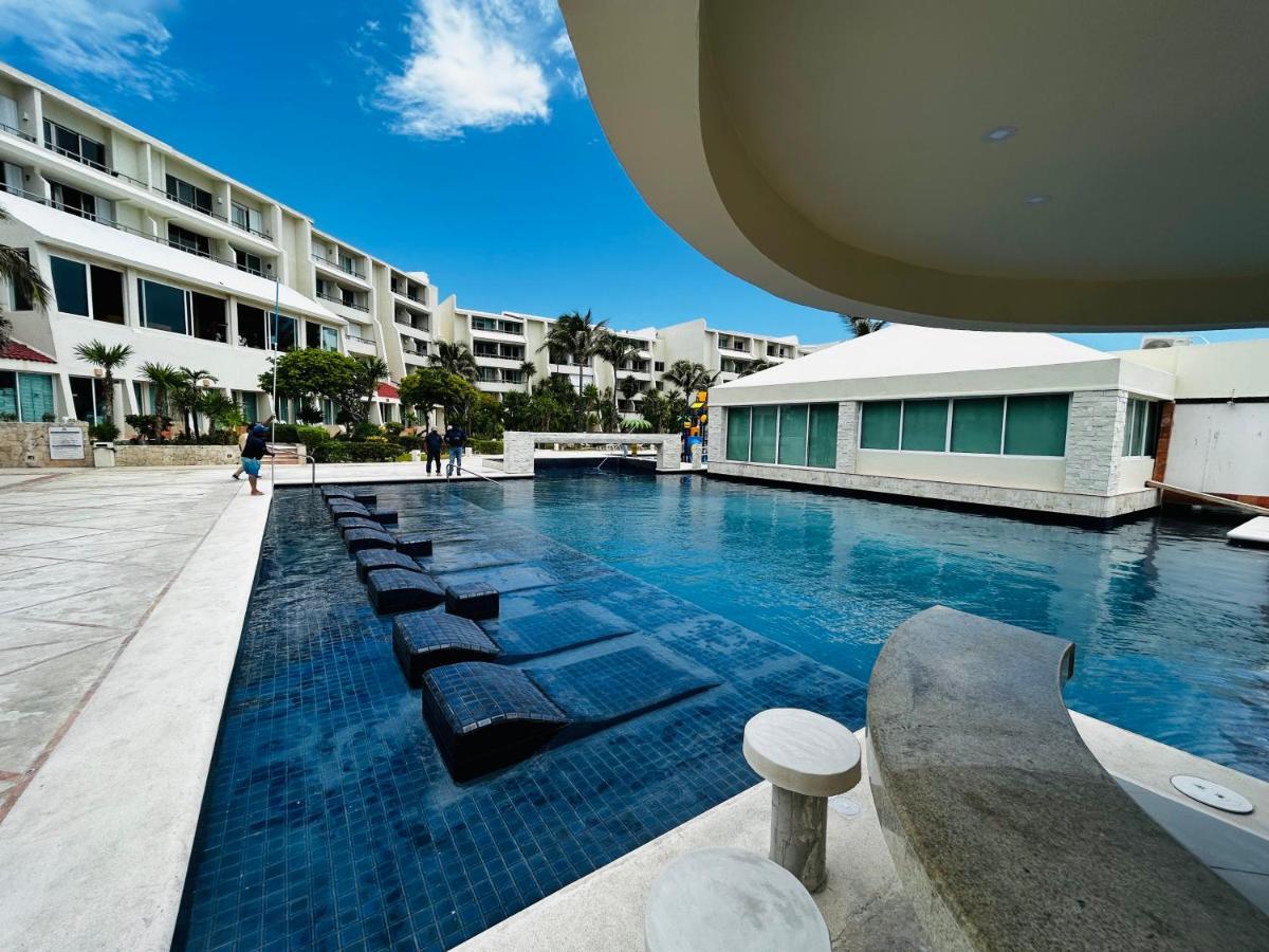 The Suites Of Solymar Cancún Exterior foto